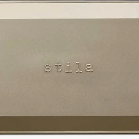 Stila Blue Realm Velvet Eyeshadow Palette-BRAND NEW, UNWORN, Never Used-no tags - Picture 3 of 6